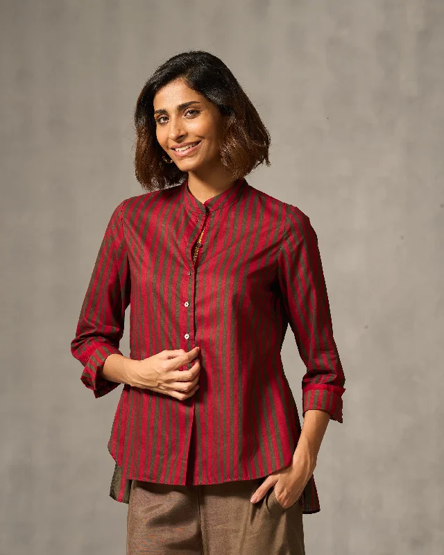 Mandarin Collar Top - Red & Oak Brown Print garde