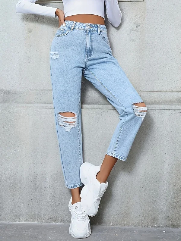 Distressed High Rise Jeans with Pockets Adventure