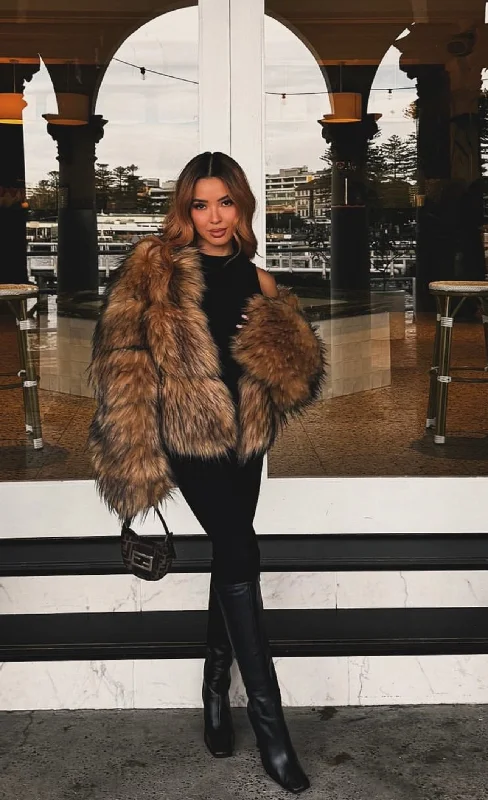 Three Panel Faux Fur Coat Modern Women's Tech
