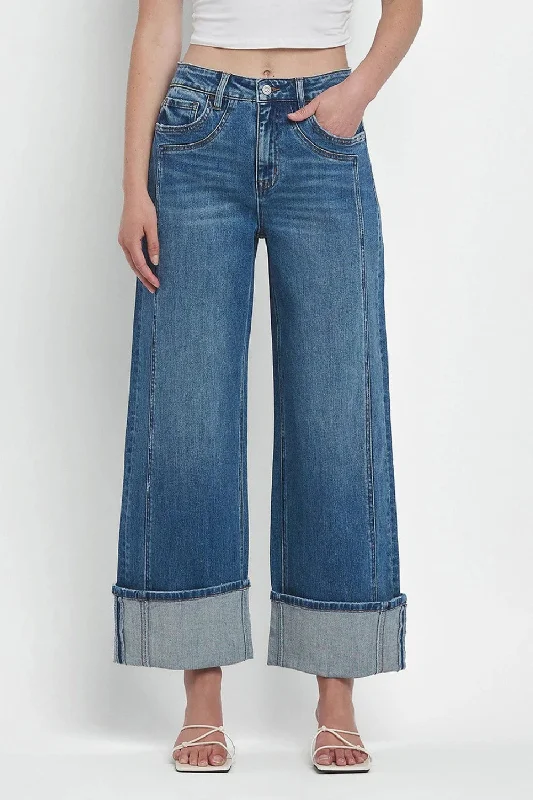Straight Leg Jeans with Pockets Street