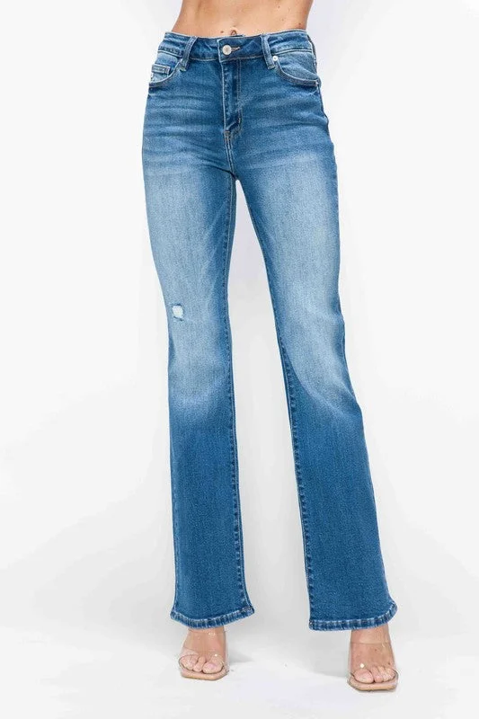 bytos Full Size Distressed High Rise Jeans with Pockets Vacation