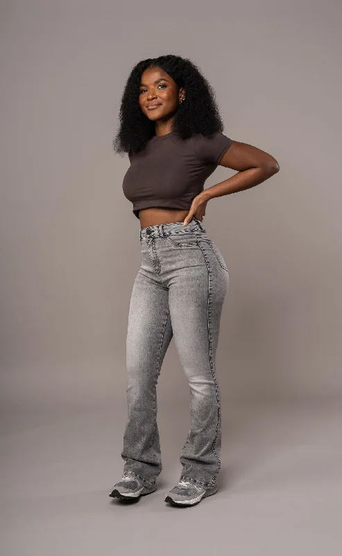 Womens Flared Fitjeans - Heavy Washed Grey Vacation