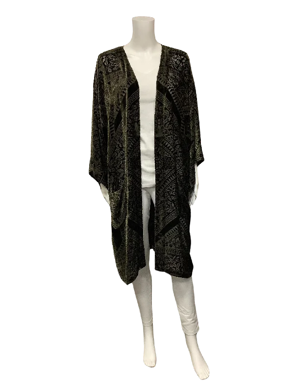 Johnny Was Women's Cardigan Green Velvet Kimono Sleeves Size: XL Athletic Women's High - 