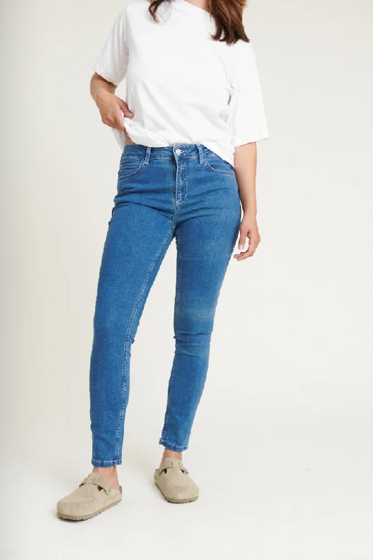 Eve Jeans - Denim Blue Traditional Women's Wool