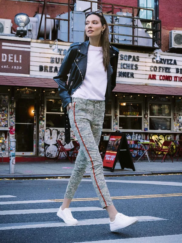 Bowery Skinny in Tropical Camo Sleek Women's 