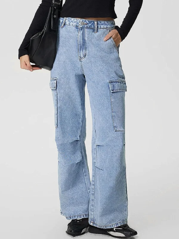 Mid-Rise Waist Jeans with Pockets Sporty Women's Athleisure 