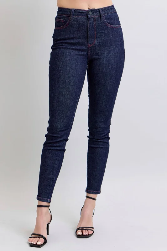 Judy Blue Full Size Heart Shaped Back Pockets Skinny Jeans Sporty Women's Tennis