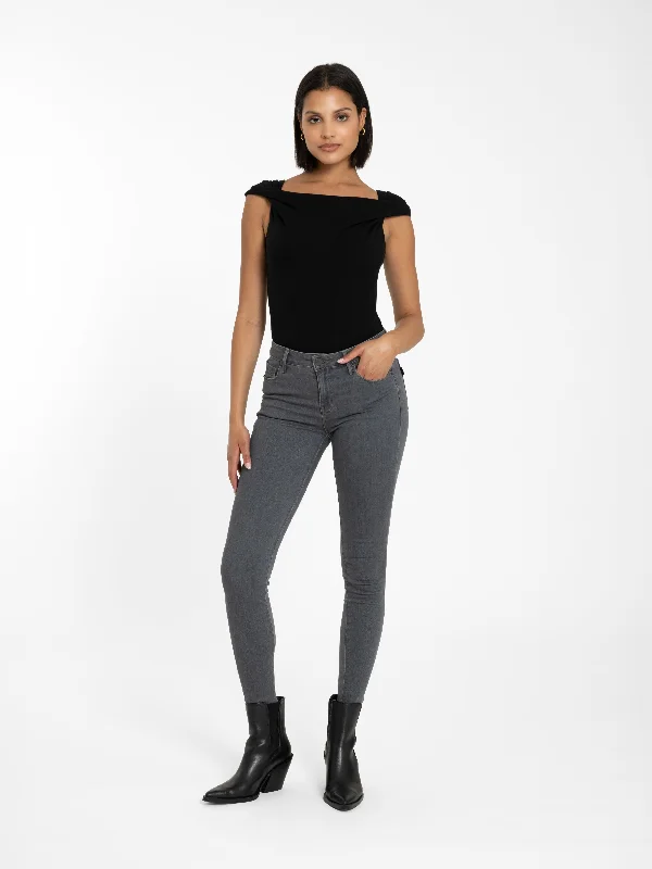 Bowery Skinny in Grey Cloud British Gentlewoman Style