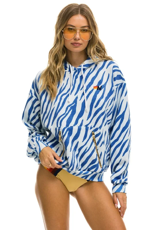 TIGER RELAXED PULLOVER HOODIE WITH ZIPPER POCKETS - BLUE TIGER Modern Women's Tech