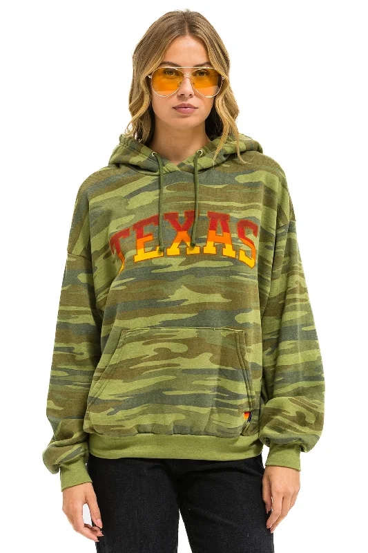 UNIVERSITY OF TEXAS PULLOVER HOODIE RELAXED - CAMO Casual Women's Loose - fitting